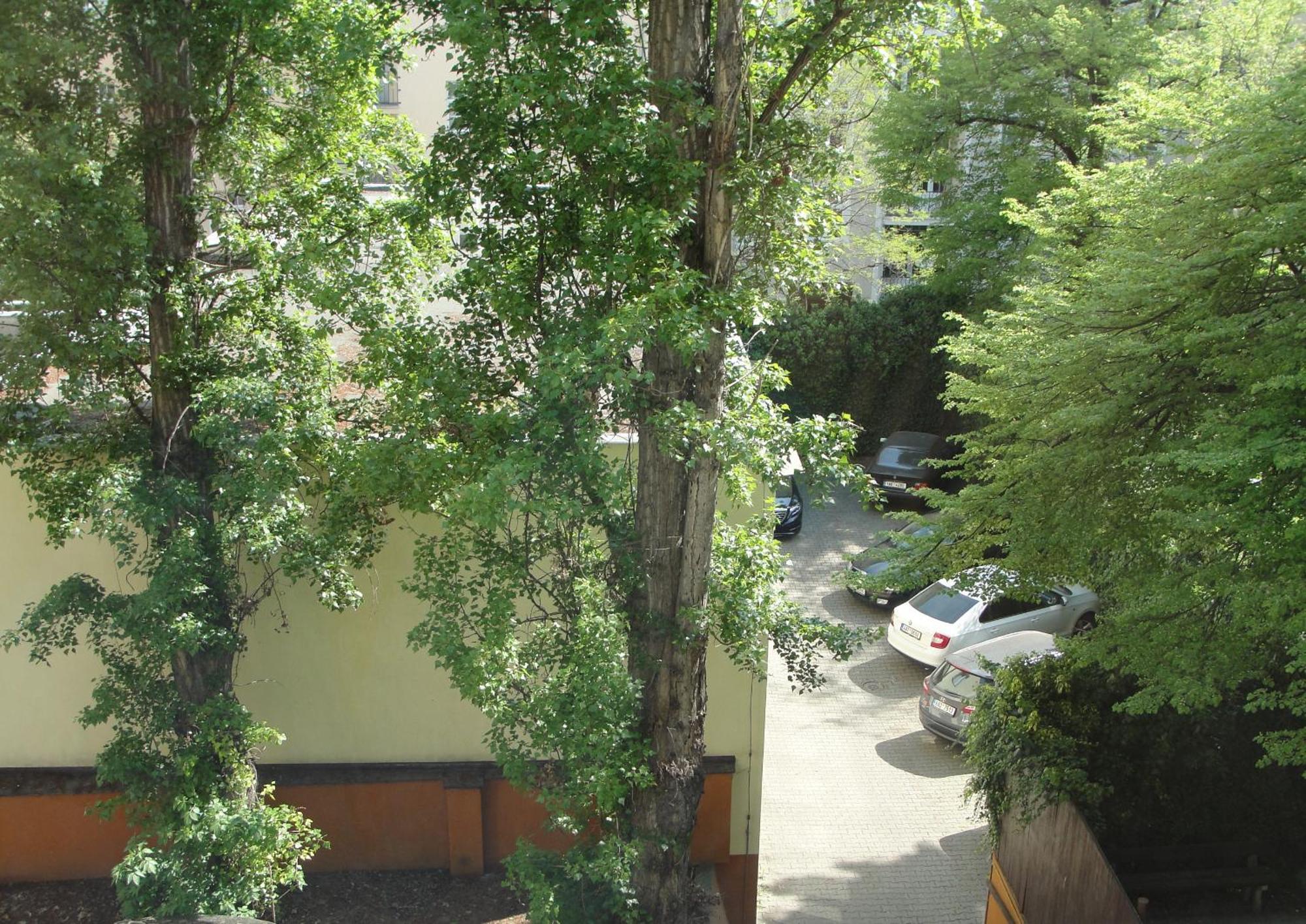 Apartment Near City Centre With Parking Place Prag Exteriör bild